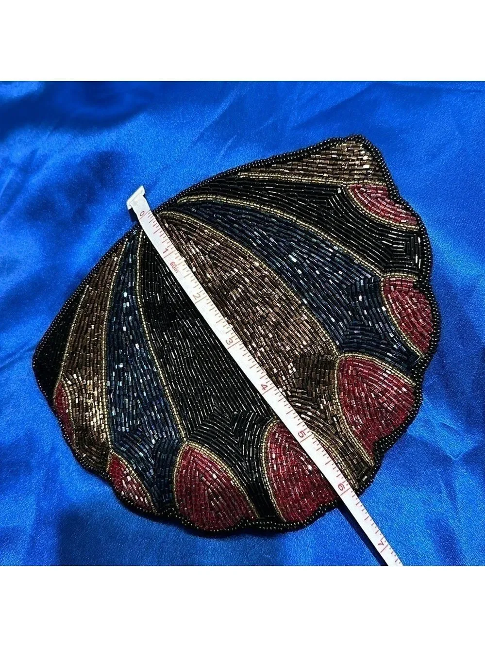 Beaded Scalloped Edged Clam shell Vintage Clutch Evening Bag with Satin lining